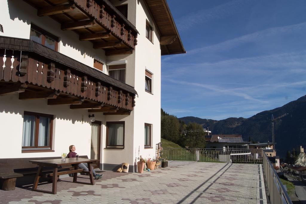 Wolf.Tirol Appartement Ladis Kamer foto